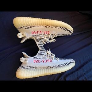 Adidas yeezy 350 v2 boost zebra size 11 Kanye West